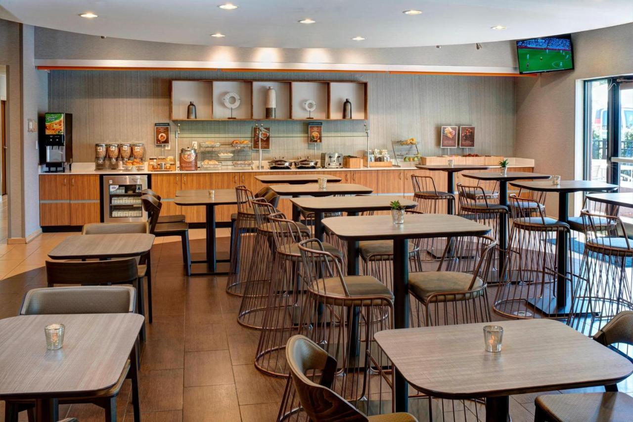 布伦特伍德圣路易斯春季山丘套房酒店 Brentwood 外观 照片